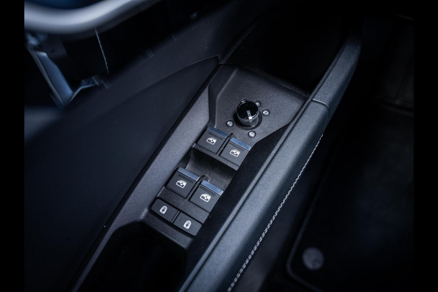 Audi Q4 Sportback e-tron 40 S edition 77 kWh 2x-Sline l Warmtepomp l Matrix l Memory l Camera