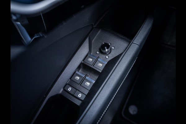 Audi Q4 Sportback e-tron 40 S edition 77 kWh 2x-Sline l Warmtepomp l Matrix l Memory l Camera
