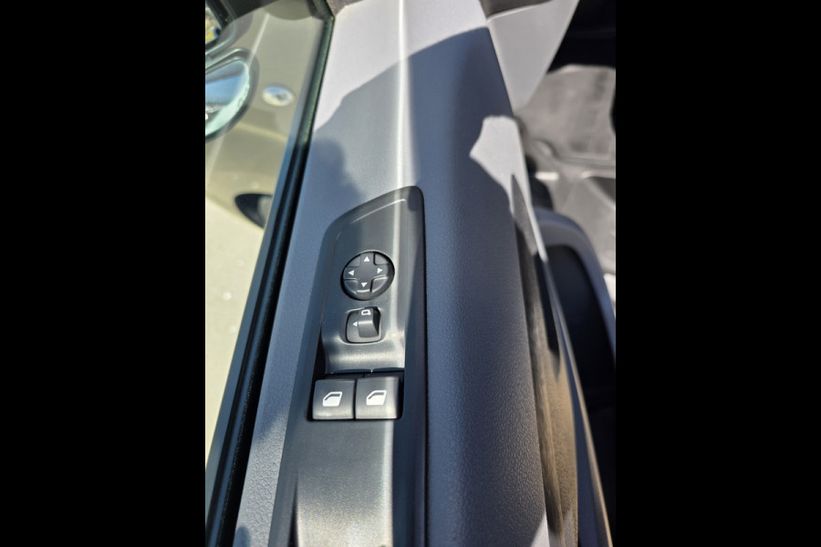 Citroën Jumpy / Peugeot Expert 2.0 BlueHDI 145Pk Automaat Premium Airco Cruise control
