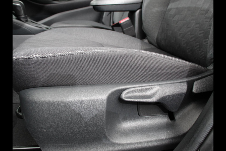 Toyota Yaris 1.5 Hybrid Dynamic Automaat Climate control Cruise control adaptieve LED Achteruitrijcamera Lane assist Apple Carplay/ Android Auto Camera