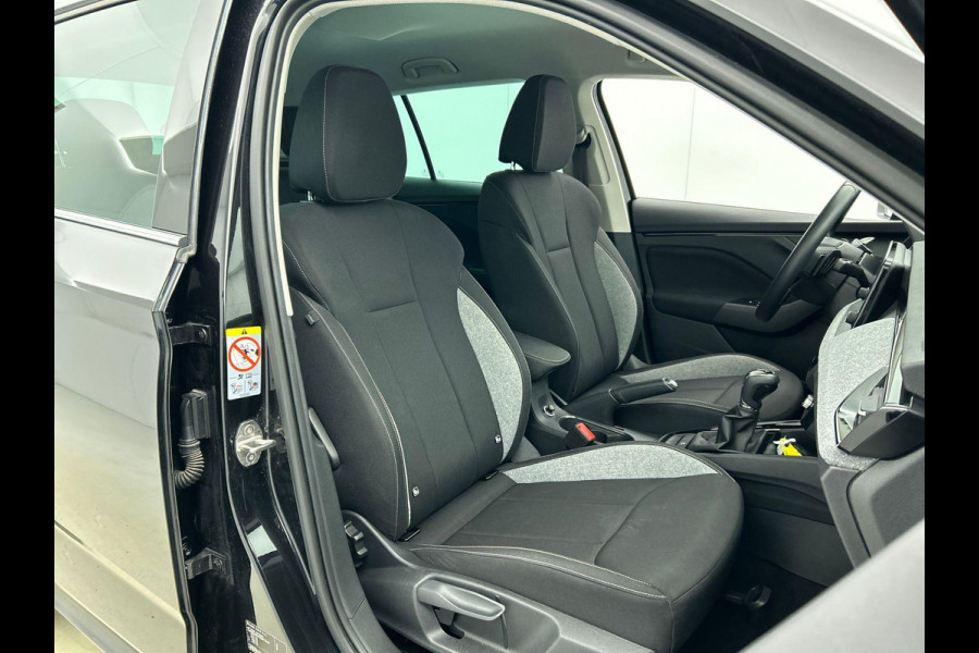 Škoda Kamiq 1.0 TSI 115pk Business Edition DSG Navigatie Climate control Cruise control LED Keyless Achteruitrijcamera Parkeersensoren Apple Carplay/ Android Auto Radio