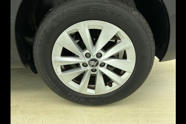 Škoda Kamiq 1.0 TSI 115pk Business Edition DSG Navigatie Climate control Cruise control LED Keyless Achteruitrijcamera Parkeersensoren Apple Carplay/ Android Auto Radio