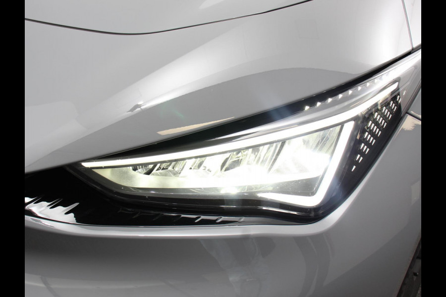 CUPRA Born Business Plus 62 kWh SOH 92% Climate control LED Lichtmetalen velgen Navigatie Apple Carplay/ Android Auto Camera Parkeersensoren Sfeerverlichting