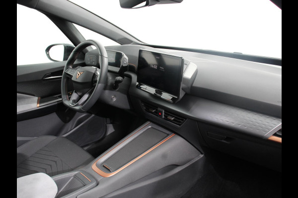 CUPRA Born Business Plus 62 kWh SOH 92% Climate control LED Lichtmetalen velgen Navigatie Apple Carplay/ Android Auto Camera Parkeersensoren Sfeerverlichting