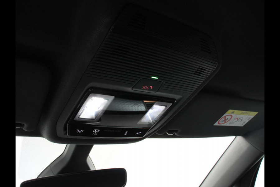 CUPRA Born Business Plus 62 kWh SOH 92% Climate control LED Lichtmetalen velgen Navigatie Apple Carplay/ Android Auto Camera Parkeersensoren Sfeerverlichting