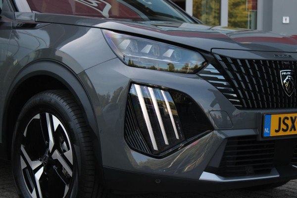 Peugeot 2008 1.2 Hybrid 145PK AUTOMAAT GT PACK | ELEKTRISCH BEDIENBARE BESTUURDERSSTOEL | NAVIGATIE | FULL LED KOPLAMPEN | DRAADLOZE APPLE CARPLAY/ANDROID AUTO | ADAPTIVE CRUISE CONTROL | CAMERA VOOR + ACHTER | CLIMATE CONTROL | LICHTMETALEN VELGEN 17" | KEYLESS ENTRY/START | DAB+ RADIO | ALCANTARA/LEDEREN BEKLEDING  | DODEHOEK DETECTIE | PARKEERSENSOREN VOOR + ACHTER | STOEL VERWARMING | DRAADLOZE TELEFOONLADER |