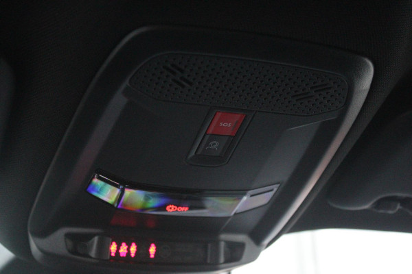 Peugeot 2008 1.2 Hybrid 145PK AUTOMAAT GT PACK | ELEKTRISCH BEDIENBARE BESTUURDERSSTOEL | NAVIGATIE | FULL LED KOPLAMPEN | DRAADLOZE APPLE CARPLAY/ANDROID AUTO | ADAPTIVE CRUISE CONTROL | CAMERA VOOR + ACHTER | CLIMATE CONTROL | LICHTMETALEN VELGEN 17" | KEYLESS ENTRY/START | DAB+ RADIO | ALCANTARA/LEDEREN BEKLEDING  | DODEHOEK DETECTIE | PARKEERSENSOREN VOOR + ACHTER | STOEL VERWARMING | DRAADLOZE TELEFOONLADER |