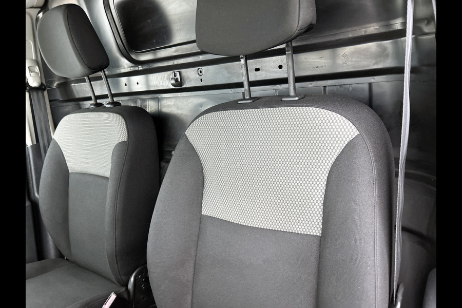 Renault Kangoo 1.5 dCi Comfort Euro6 75PK / Trekhaak / Airco / Cruise-ctr. / Pdc. / Schuifdeur Re./ Pack R-Link / Apk nieuw