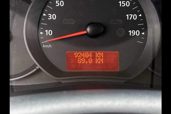 Renault Kangoo 1.5 DCi Euro6 75PK Comfort / 2x Schuifdeur / Trekhaak / Airco / Navigatie / Radio multimedia / Apk nieuw