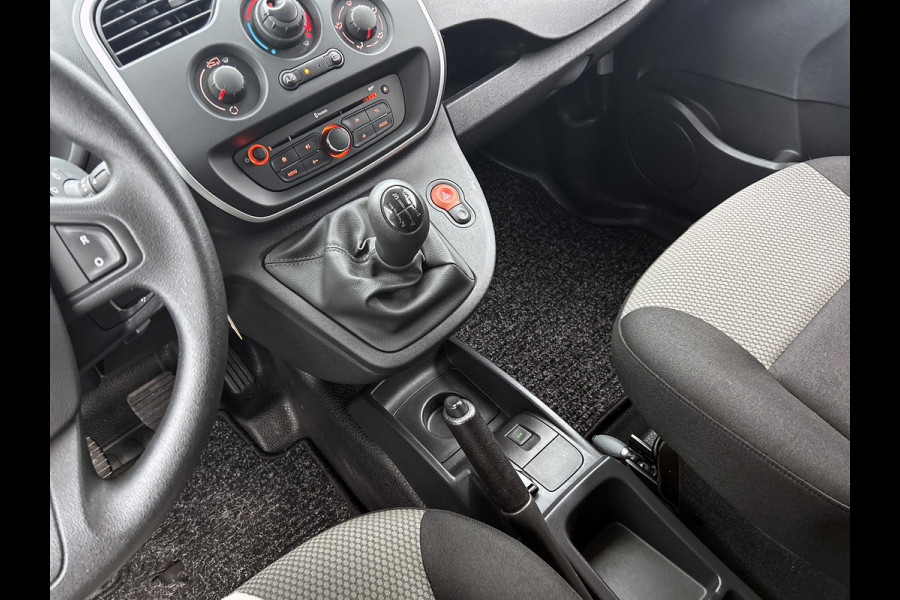 Renault Kangoo 1.5 DCi Euro6 75PK Comfort / 2x Schuifdeur / Trekhaak / Airco / Navigatie / Radio multimedia / Apk nieuw