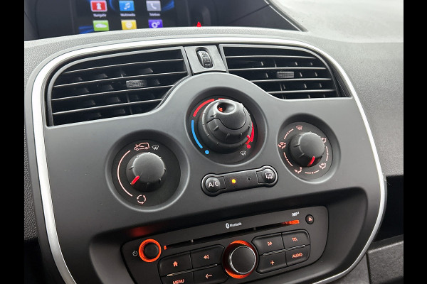 Renault Kangoo 1.5 DCi Euro6 75PK Comfort / 2x Schuifdeur / Trekhaak / Airco / Navigatie / Radio multimedia / Apk nieuw