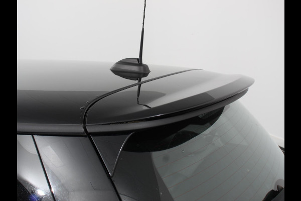 MINI Electric Business Edition Automaat 33 kWh SOH 95% Navigatie Climate Control  Lichtmetalen Velgen  Dab Parkeer sensoren Cruise Control