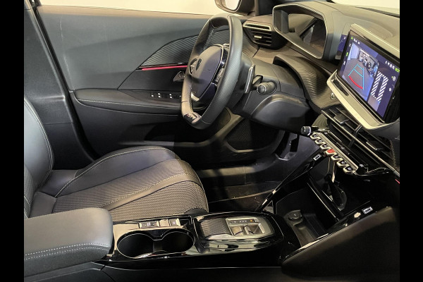 Peugeot 2008 1.2 PureTech 130pk Automaat GT-Line Navigatie Apple Carplay/Android Auto Camera Parkeersensoren Ledverlichting Cruise Control Virtual Cockpit Climate Control Lichtmetalen velgen
