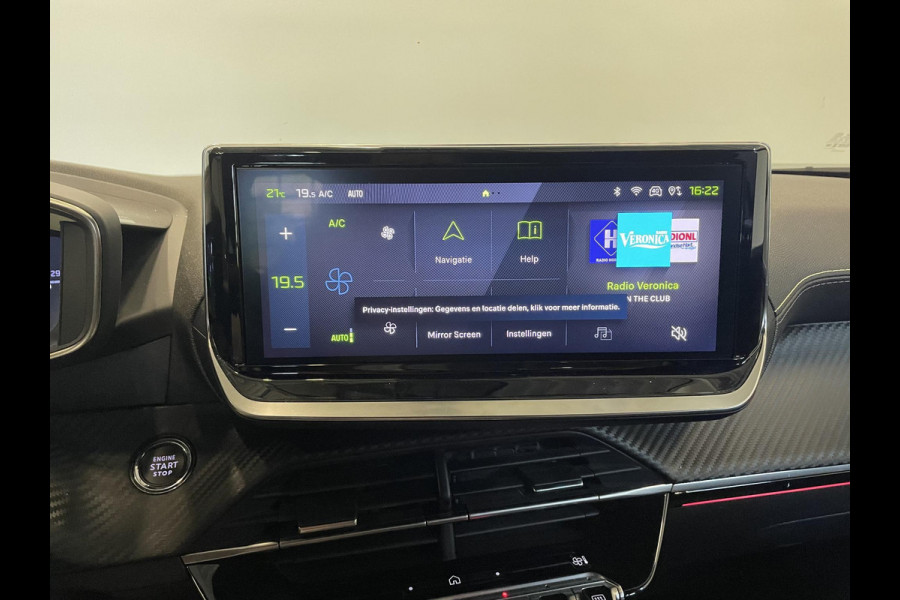 Peugeot 2008 1.2 PureTech 130pk Automaat GT-Line Navigatie Apple Carplay/Android Auto Camera Parkeersensoren Ledverlichting Cruise Control Virtual Cockpit Climate Control Lichtmetalen velgen