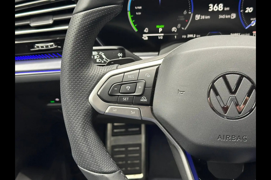 Volkswagen Touareg 3.0 TSi eHybrid 4M R Pano Trekh DynAudio Stoel-koel Massage HUD 360