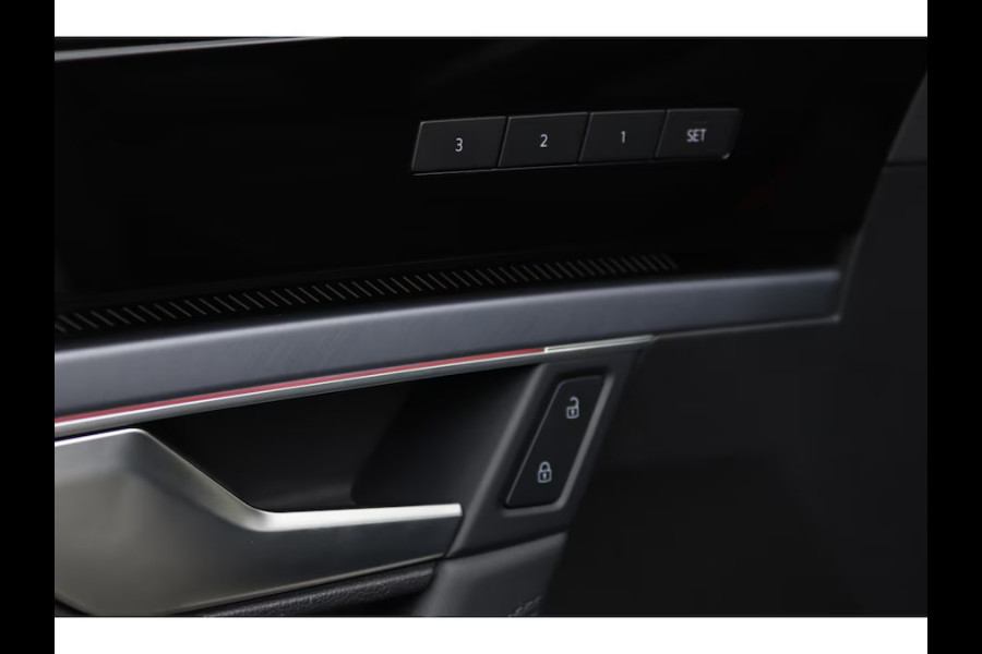 Volkswagen Touareg 3.0 TSi eHybrid 4M R Pano Trekh DynAudio Stoel-koel Massage HUD 360