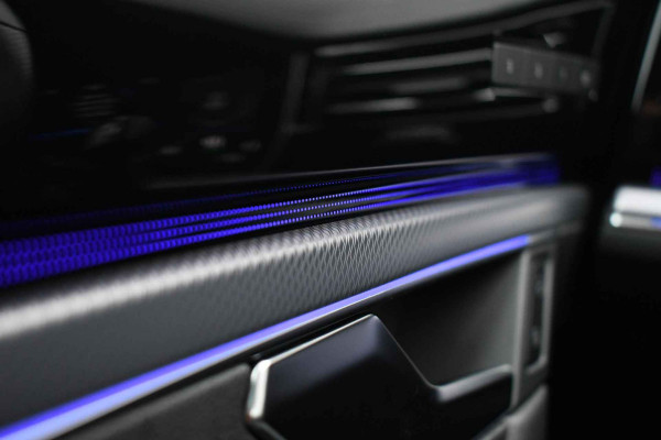 Volkswagen Touareg 3.0 TSi eHybrid 4M R Pano Trekh DynAudio Stoel-koel Massage HUD 360