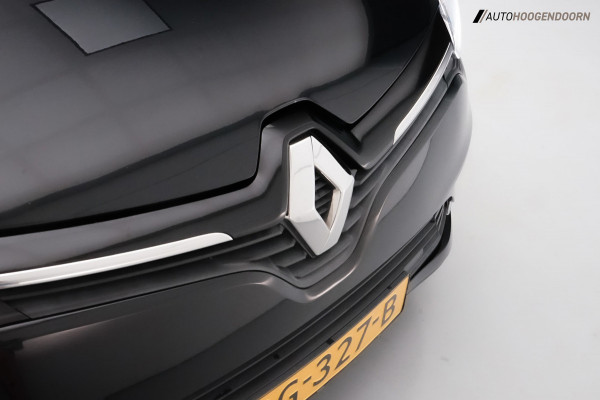 Renault Clio 0.9 TCe Limited Sport (NAVIGATIE,PARKEERSENSOREN,CRUISE,BASS REFLEX SOUNDSYSTEM,SPORTSTOELEN,LM-VELGEN,NIEUWE APK)