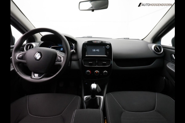 Renault Clio 0.9 TCe Limited Sport (NAVIGATIE,PARKEERSENSOREN,CRUISE,BASS REFLEX SOUNDSYSTEM,SPORTSTOELEN,LM-VELGEN,NIEUWE APK)