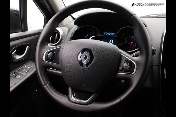 Renault Clio 0.9 TCe Limited Sport (NAVIGATIE,PARKEERSENSOREN,CRUISE,BASS REFLEX SOUNDSYSTEM,SPORTSTOELEN,LM-VELGEN,NIEUWE APK)