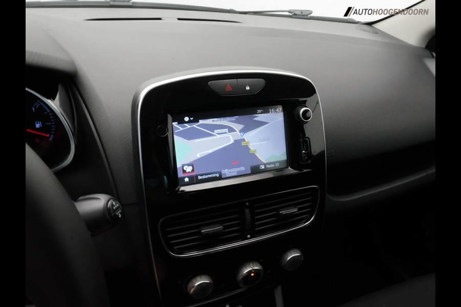 Renault Clio 0.9 TCe Limited Sport (NAVIGATIE,PARKEERSENSOREN,CRUISE,BASS REFLEX SOUNDSYSTEM,SPORTSTOELEN,LM-VELGEN,NIEUWE APK)
