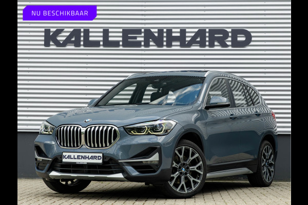 BMW X1 sDrive20i xLine - Pano - Trekhaak - Head-Up - Camera