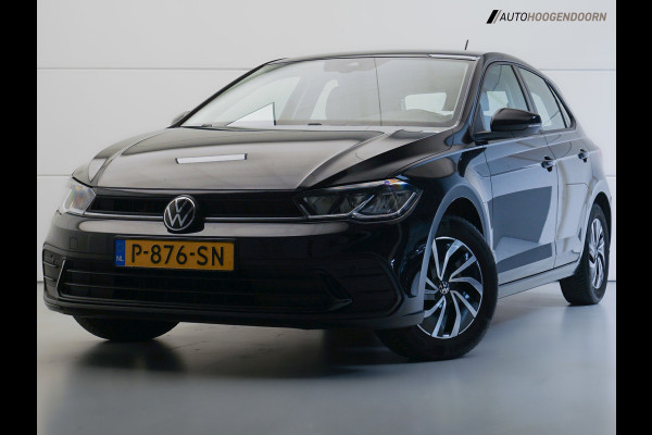 Volkswagen Polo 1.0 TSI Life Sport (APPLE CARPLAY,LED,DIGITAAL DISPLAY,CLIMATE,ADAPTIVE CRUISE,LM-VELGEN,TOPCONDITIE)