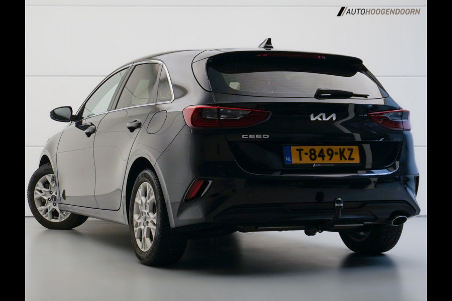 Kia Ceed 1.5 T-GDi MHEV DynamicLine Sport (APPLE CARPLAY,LED VERLICHTING,CAMERA,ADAPTIVE CRUISE,CLIMATE,TREKHAAK,LANE ASSIST)