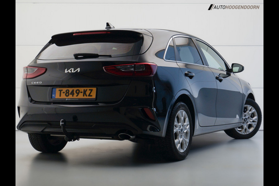 Kia Ceed 1.5 T-GDi MHEV DynamicLine Sport (APPLE CARPLAY,LED VERLICHTING,CAMERA,ADAPTIVE CRUISE,CLIMATE,TREKHAAK,LANE ASSIST)