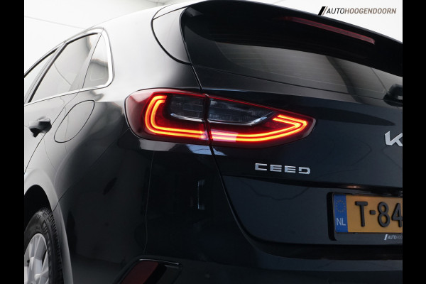 Kia Ceed 1.5 T-GDi MHEV DynamicLine Sport (APPLE CARPLAY,LED VERLICHTING,CAMERA,ADAPTIVE CRUISE,CLIMATE,TREKHAAK,LANE ASSIST)