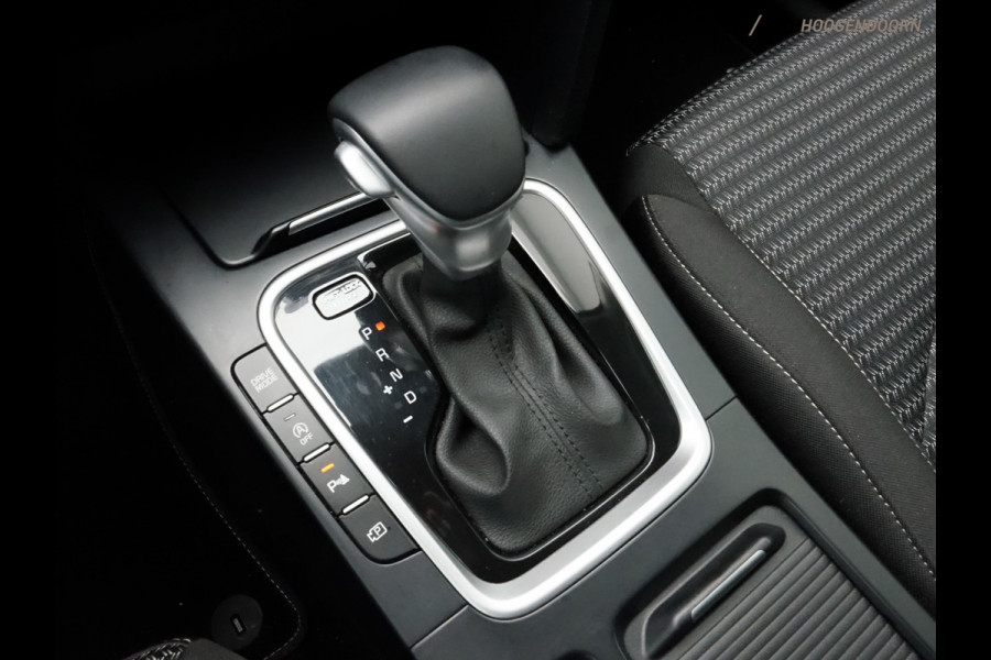 Kia Ceed 1.5 T-GDi MHEV DynamicLine Sport (APPLE CARPLAY,LED VERLICHTING,CAMERA,ADAPTIVE CRUISE,CLIMATE,TREKHAAK,LANE ASSIST)