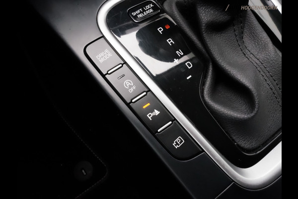 Kia Ceed 1.5 T-GDi MHEV DynamicLine Sport (APPLE CARPLAY,LED VERLICHTING,CAMERA,ADAPTIVE CRUISE,CLIMATE,TREKHAAK,LANE ASSIST)