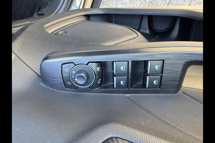 Ford Kuga 2.5 PHEV ST-Line 243pk | Winterpack | Wegklapbare Trekhaak | Orig. NL auto | 2.100kg Trekgewicht