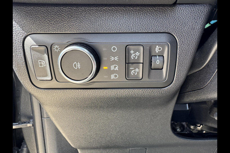 Ford Kuga 2.5 PHEV ST-Line 243pk | Winterpack | Wegklapbare Trekhaak | Orig. NL auto | 2.100kg Trekgewicht