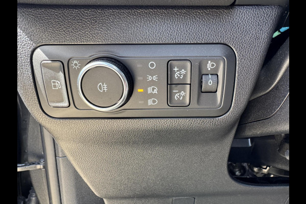 Ford Kuga 2.5 PHEV ST-Line 243pk | Winterpack | Wegklapbare Trekhaak | Orig. NL auto | 2.100kg Trekgewicht