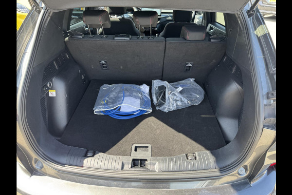 Ford Kuga 2.5 PHEV ST-Line 243pk | Winterpack | Wegklapbare Trekhaak | Orig. NL auto | 2.100kg Trekgewicht
