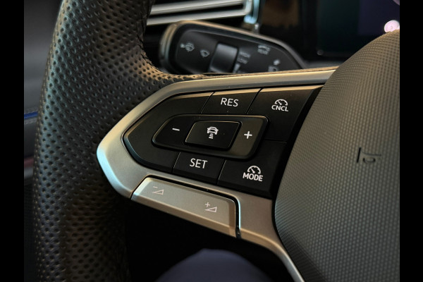 Volkswagen Tiguan 1.5 eHybrid 3x R-Line Edition|PANO|MASSAGE|360 CAM|TREKHAAK|KEYLESS|IQ LIGHT|MEMORY|FABRIEKSGARANTIE|2025|BOMVOL