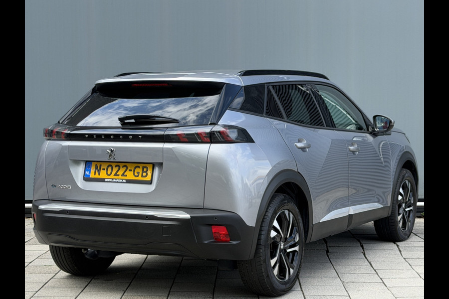 Peugeot e-2008 BWJ 10-2021 | SOH 88,1% EV 136PK Allure 50 kWh | CLIMA | CARPLAY | LEDER/STOF | PDC | STOELVERW | 17'' LMV |