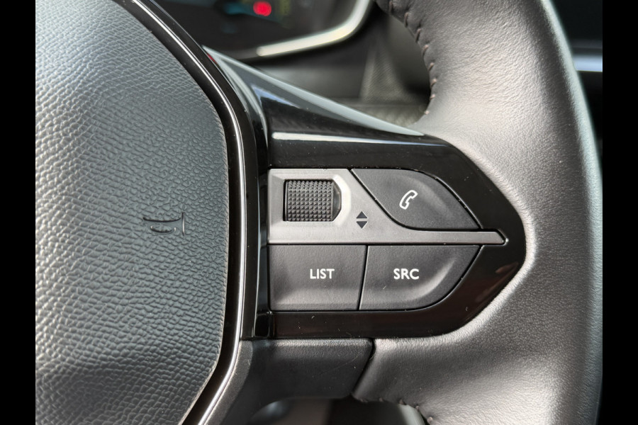 Peugeot e-2008 BWJ 10-2021 | SOH 88,1% EV 136PK Allure 50 kWh | CLIMA | CARPLAY | LEDER/STOF | PDC | STOELVERW | 17'' LMV |