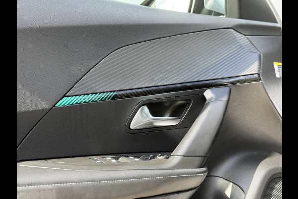 Peugeot e-2008 BWJ 10-2021 | SOH 88,1% EV 136PK Allure 50 kWh | CLIMA | CARPLAY | LEDER/STOF | PDC | STOELVERW | 17'' LMV |