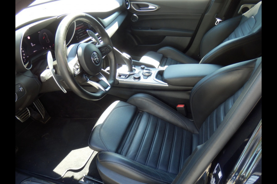 Alfa Romeo Giulia 2.0 T GME AWD Veloce Q4 280 pk. I Facelift I