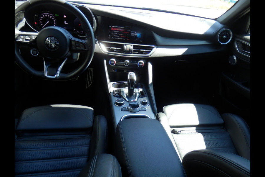 Alfa Romeo Giulia 2.0 T GME AWD Veloce Q4 280 pk. I Facelift I