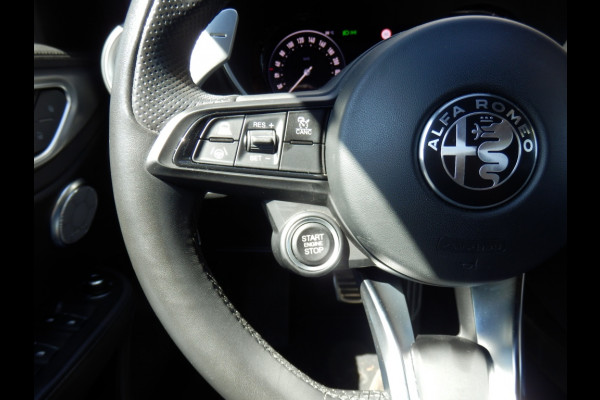 Alfa Romeo Giulia 2.0 T GME AWD Veloce Q4 280 pk. I Facelift I