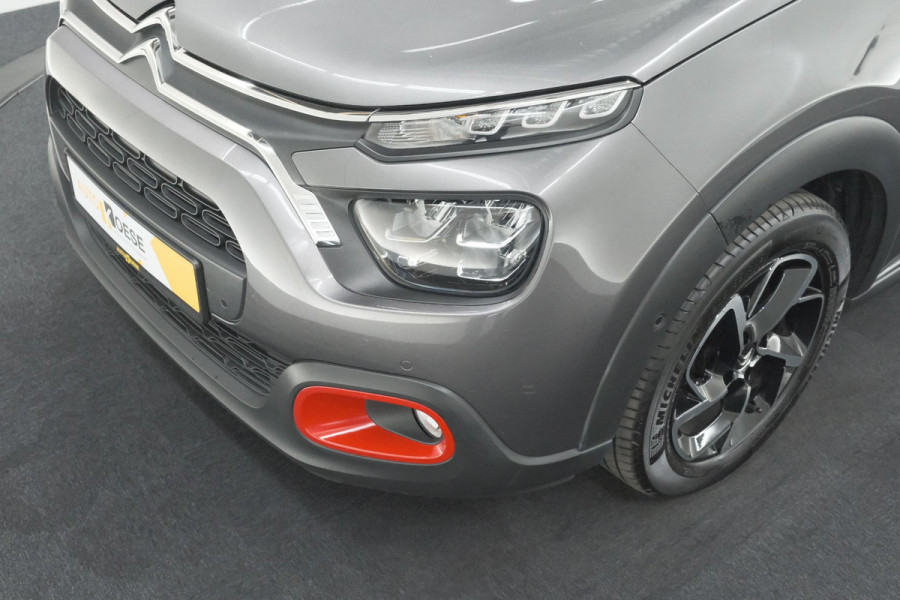 Citroën C3 PureTech 110 EAT6 Business | Trekhaak | Camera | Dodehoekdetectie | Navigatie | Climate Control