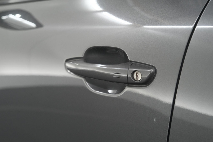 Citroën C4 Puretech 130 Feel Pack | Head-Up Display | Camera | Navigatie | Keyless Entry