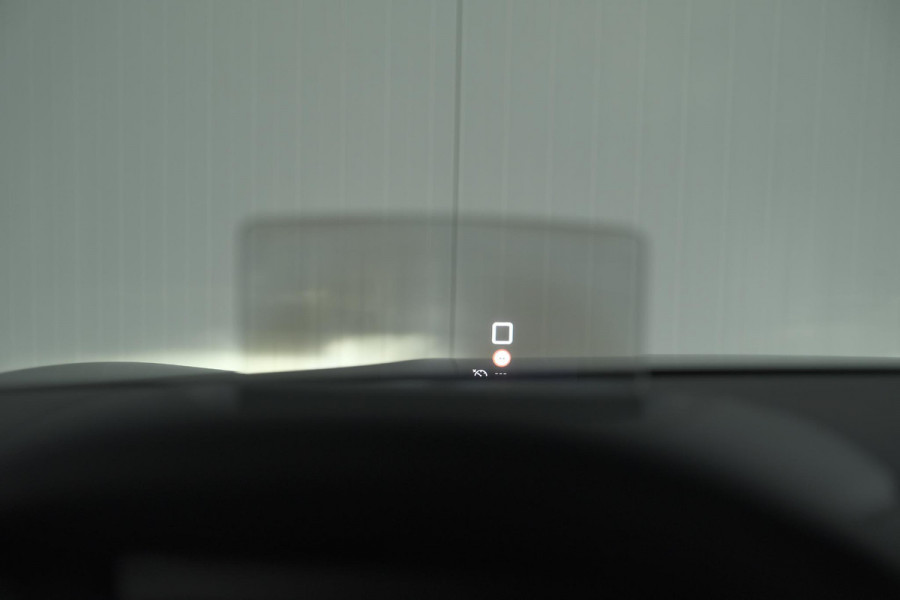 Citroën C4 Puretech 130 Feel Pack | Head-Up Display | Camera | Navigatie | Keyless Entry