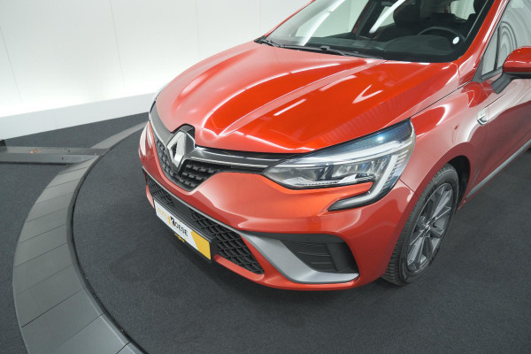 Renault Clio TCe 100 Zen | R.S. Line Pack | Allseason Banden | Apple Carplay | Parkeersensoren