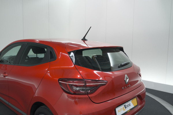 Renault Clio TCe 100 Zen | R.S. Line Pack | Allseason Banden | Apple Carplay | Parkeersensoren
