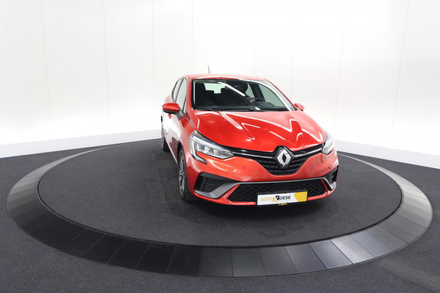 Renault Clio TCe 100 Zen | R.S. Line Pack | Allseason Banden | Apple Carplay | Parkeersensoren