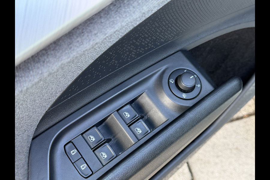 Škoda ENYAQ iV BWJ 2021 | 60 | CLIMA | NAVI | LEDER/STOF | CARPLAY | 20'' LMV | PDC | CRUISE |